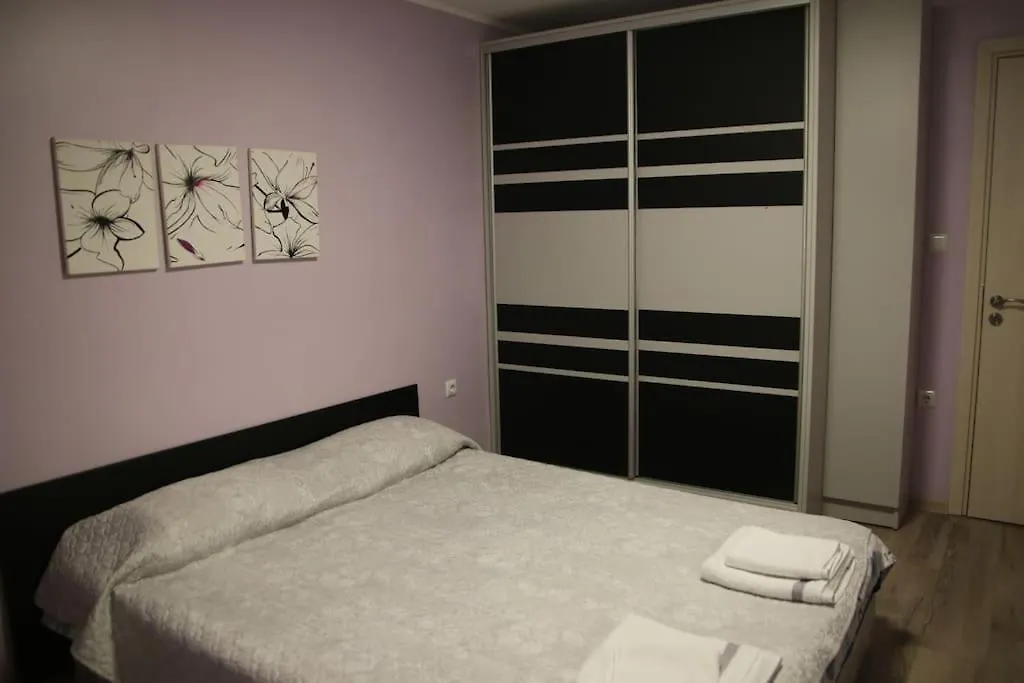 Cosy Apartment, Suitable For Families And Friends Varna Apartment